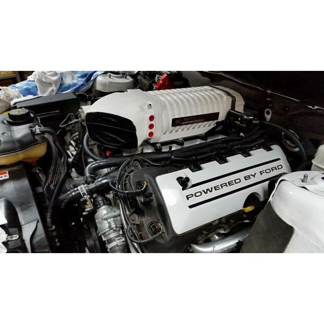 Oh Yeah! 2.9L #Whipple #Supercharger in White!

Installed &amp; Shot by #HypermotivePerformance. 
#twinscrew #intercool…