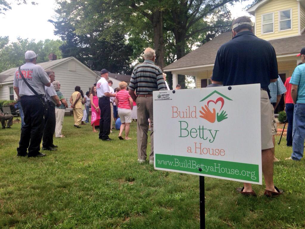 BuildBetty tweet picture