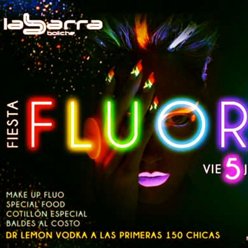 NatiRuthR's tweet photo. Vier 5 jun-> LaBarraBoliche
#FiestaFluor
Listas de amigos, cumples consultar!
Ingreso NATI ROMERO hasta las 2.00 http://t.co/P7z0iwIoe1