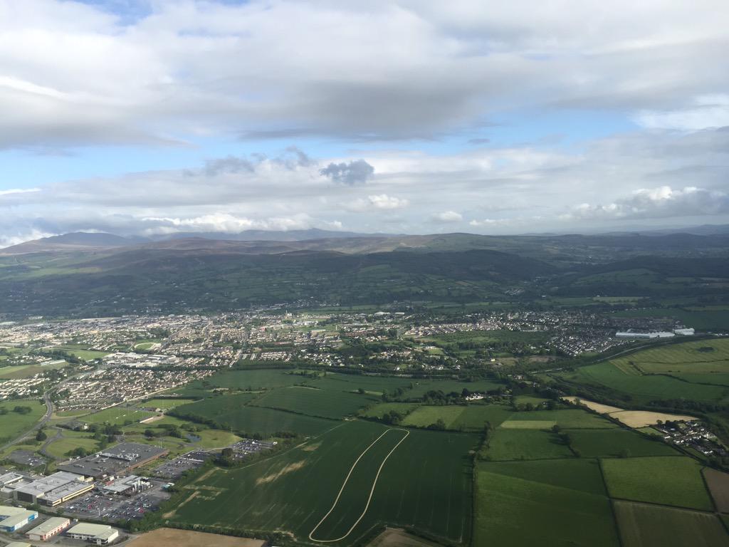 TodayFM's tweet photo. We're doing some paparazzi work in Clonmel ahead @cocomairead's big day TOMORROW! 

#YouDoTheMaps http://t.co/F6wcASDGOE