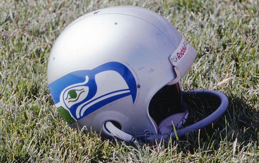 Seahawks's tweet photo. #OTD in 1974: @nfl announces Seattle will have a franchise for the 1976 season [http://t.co/FeaQAMTAhV] http://t.co/ZPfRJaPKxc