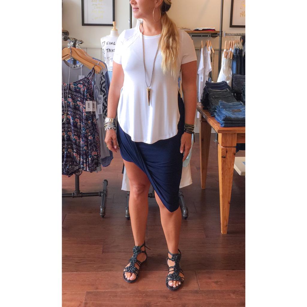 So excited for our first shipment of <a href="/sw3bespoke/">SW3 Bespoke</a> ❤️ Love this super-flattering + comfy skirt! #shopencore