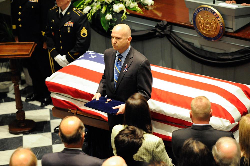 Governor Jack Markell speaks at the viewing of Beau Biden in #DoverDE. #BeauMemorial delonline.us/1QtWa9D