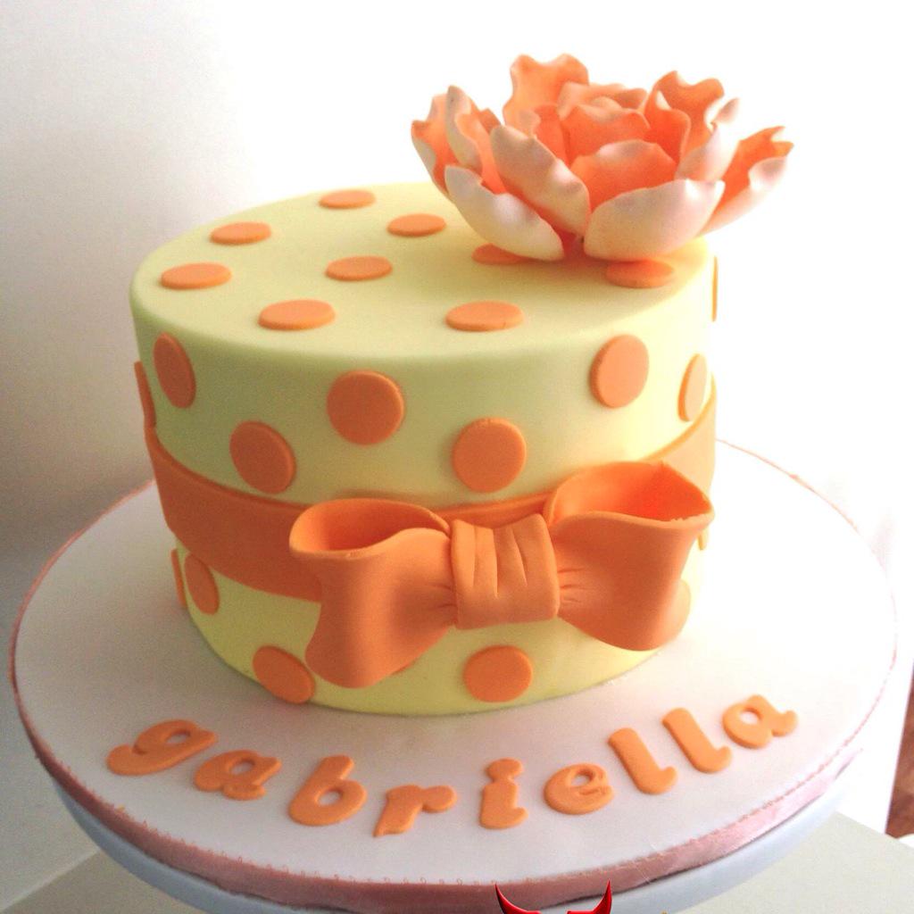 Moreish's tweet photo. A pretty christening cake for a special little girl. #moreishcakes #christeningcake #baptismcake #flowers http://t.co/eUYd8F4GZ8
