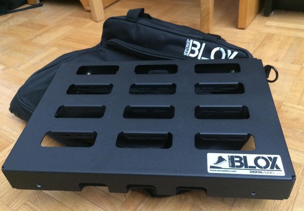 Great compact pedalboard from <a href="/Stompblox/">Stompblox</a> just arrived. Perfect size.