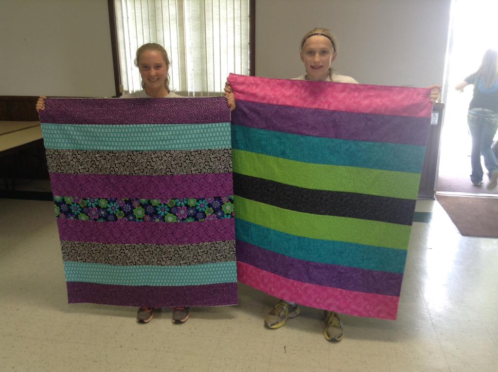YorkCountyNE_4H's tweet photo. We've had a busy couple weeks! Thanks to Nancy and Becky for helping 4Hers make quilts &amp; chalkboard pillows yesterday http://t.co/pgPm0qjOGt
