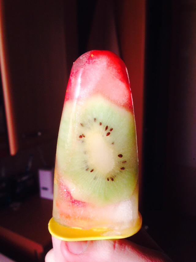 FlyNati's tweet photo. @BibisBeauty #BibisEisDIY das war so lecker 😘😘😘😘👍🏻👍🏻👍🏻👍🏻👍🏻👍🏻 http://t.co/98DQVro7nW