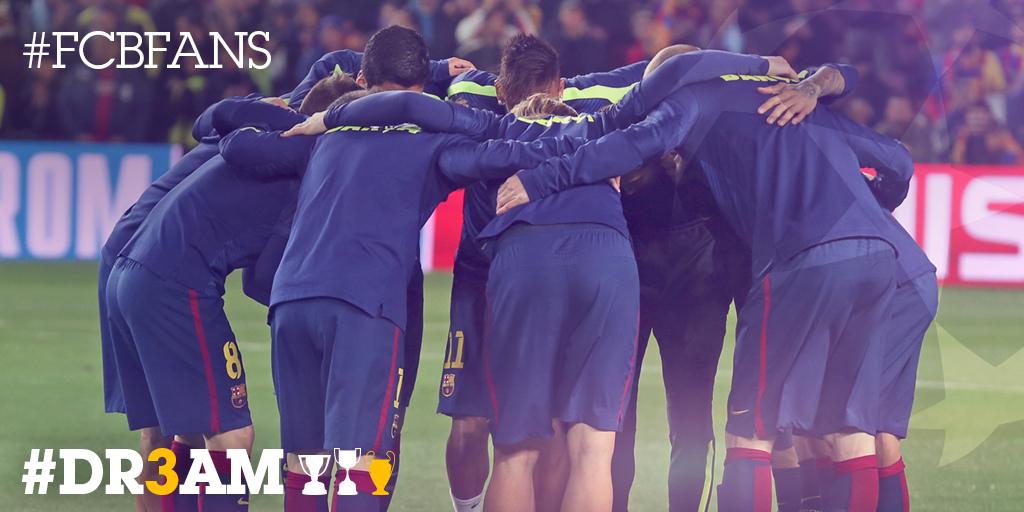 FCBarcelona's tweet photo. Support the team! Mention @fcbarcelona + #FCBFans and you will get a personalised message from a Barça player! #DR3AM http://t.co/xkQjMN1W4g