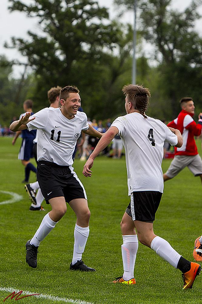 Pumped for our @GilbertTigerAth boys' soccer team after its win at State over #1 I.C. Regina!