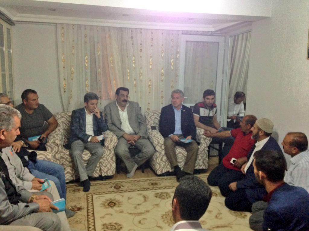 Karaman mahallesinde ev toplantımızı gerçekleştirdik. 

#BirlikteDahaGüçlü 

#DenizliKazandıYineKazanacak