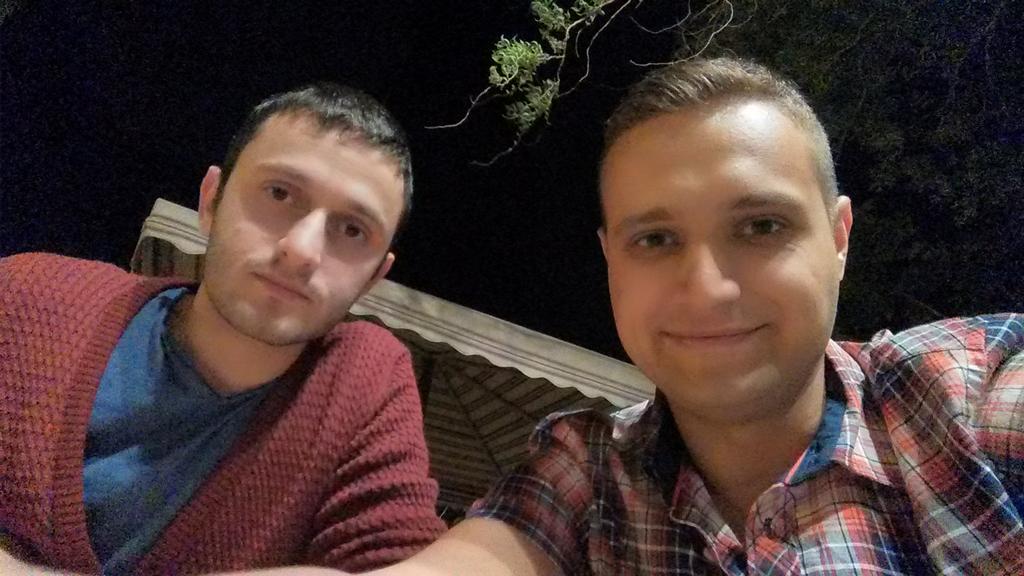 Günler sonra dışarı çıktım mideden çok çektim çok...