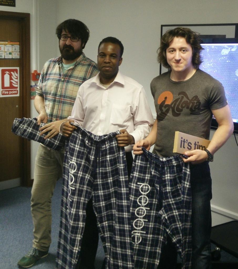 finebyte's tweet photo. Winners at #pebbeldn awesome to be a @PebbleDev http://t.co/Q5BhNvZdn4
