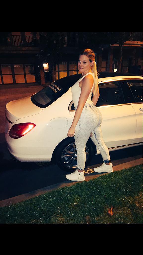Bootyx3 tweet picture