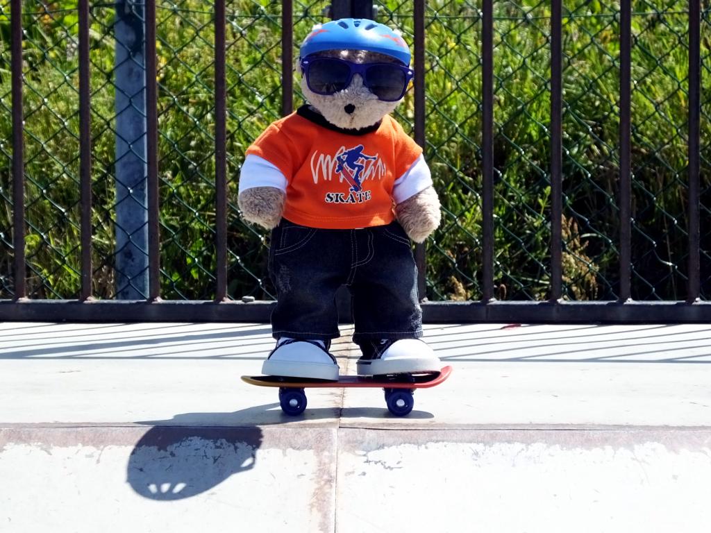 Christian tweets Skateboarding Dude <a href="/UKHolidayHour/">#UKHolidayHour</a> #UKHolidayHour on holiday <a href="/WatergatebayTP/">Watergate Bay</a> #Cornwall #Staycation