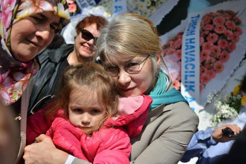 AnadoluParBuca's tweet photo. Kurtuluşiçin AnadoluyaGeçin. @EUTarhan @AnadoluPartili http://t.co/jqPgJ0XvQJ