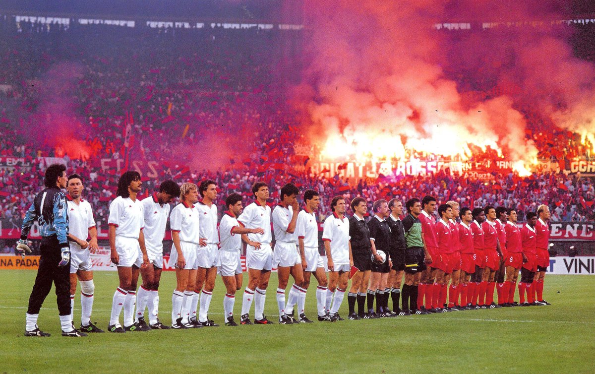 AC Milan vs Benfica (1-0) The1990 European Cup Final at Prater Stadium,  Vienna #acnilan #BenficaSL #SL_Benfica #uefa, image size:1200x754