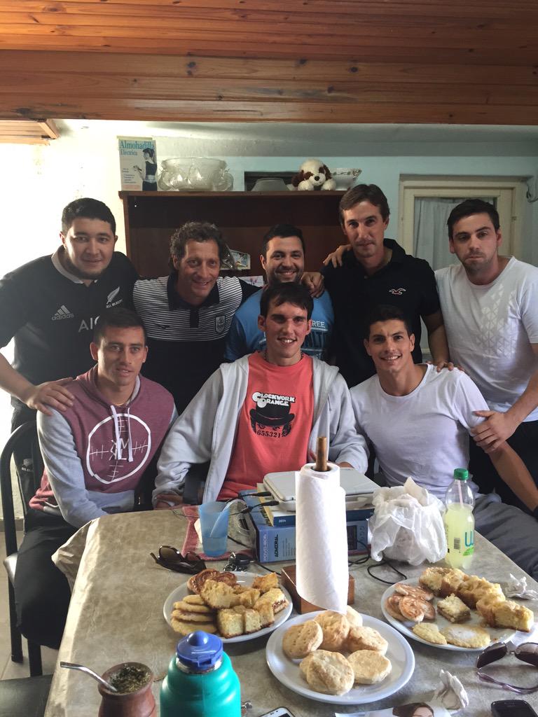 TroglioPedro's tweet photo. Con Maxi y amigos. El 5 de julio todos al Bosque. Todos por Maxi http://t.co/5LRIe4Sz5R
