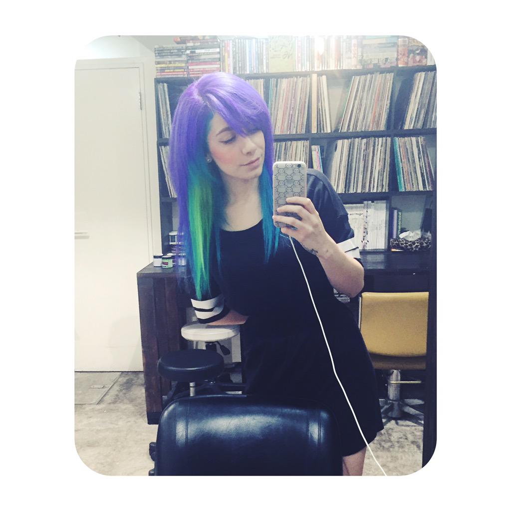 #PonyCrew Hair 🙈💜💙💚 youtu.be/uZ3gfOJhkb0