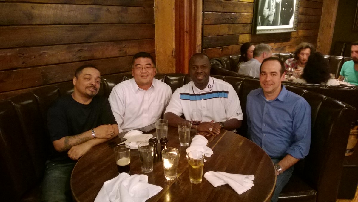 CompassLodge265's tweet photo. Terrence, Michael, Yves, and Chris at the Master Mason dinner @ Bar La Grassa. http://t.co/QYqwW9X5Ss