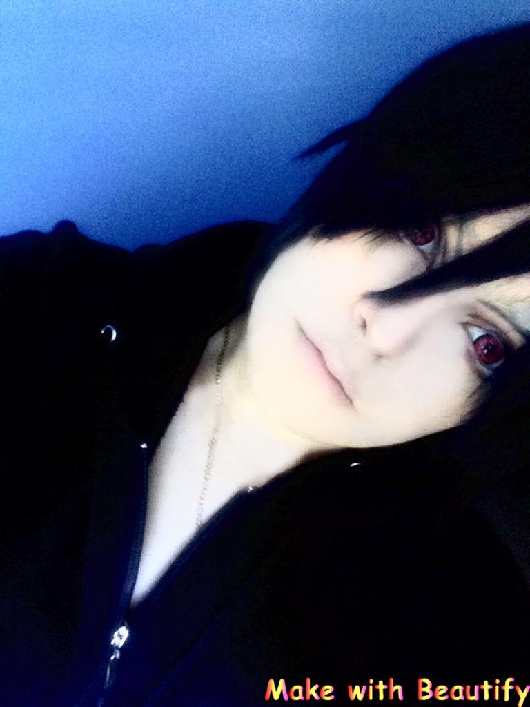 I'm so alone 😞 I need to talk to someone!