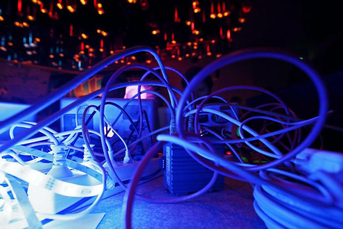 Hacker siriani violano il sito dell'esercito Usa 1 CGsChpnXIAAwYn7