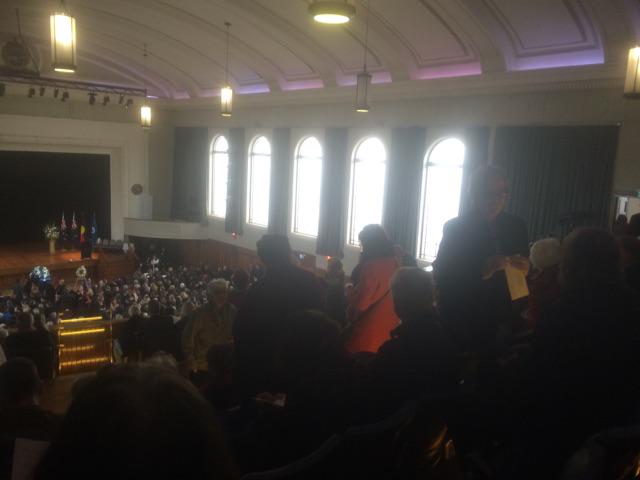 ynotds's tweet image. First impression big numbers in black walking from Willi North. Balcony near full already. #MelbsWest,