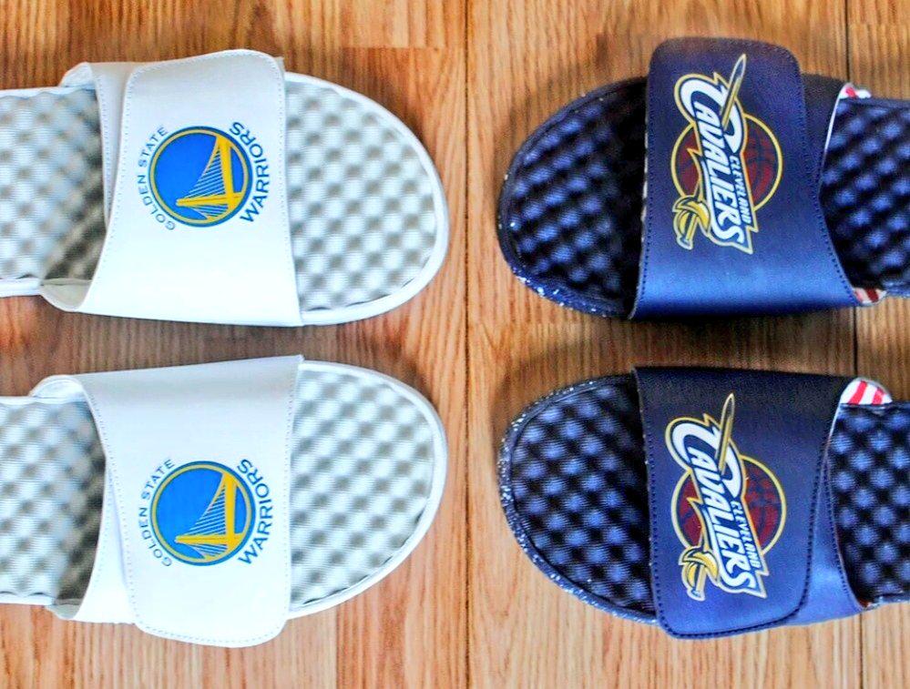 ISlideUSA's tweet image. Warriors and Cavs go toe-to-toe tonight in  the #NBAFinals. Who takes game 1? #customizenow ISlideUSA.com