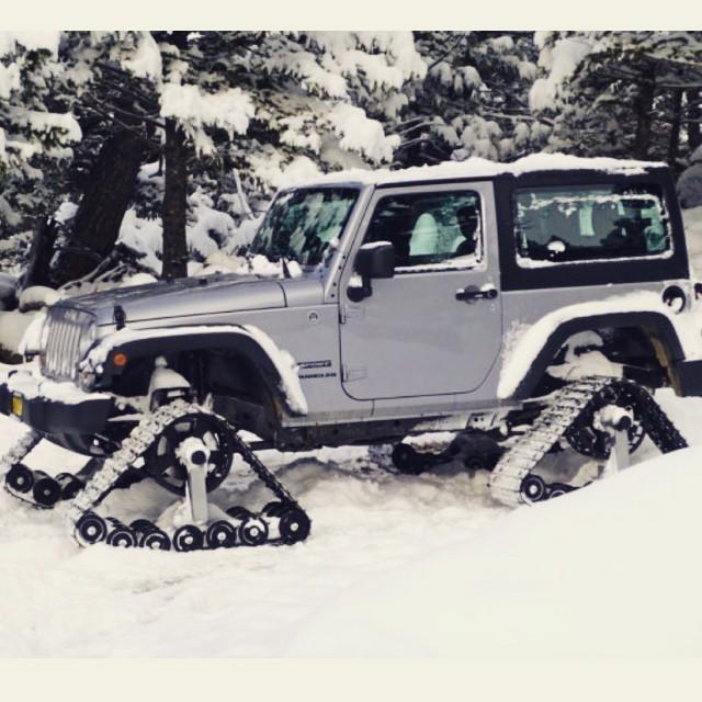 _Superchips_'s tweet image. Would you ever attempt a conversion like this? 
#jeep #tracksystem #jeepwrangler