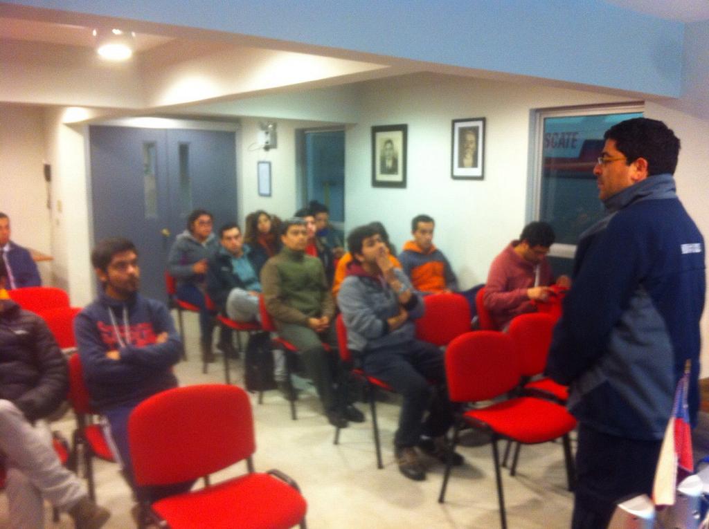 CBSA1913's tweet photo. Hoy comenzó Capacitación BORA en CBSA
Deseamos éxito a tod@s nuestr@s Voluntari@s q se perfeccionan en estas materias http://t.co/ipOP4NXdFE