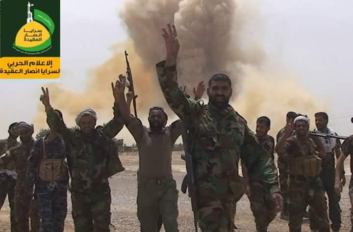 mode7760's tweet photo. @kill_isis_2اللهم صل على محمد وال محمد
جمعة لا تراجع حتى القضاء على داعش واتباعهم 
جمعة مباركة عليكم احبتي http://t.co/8OJe8M4yOM