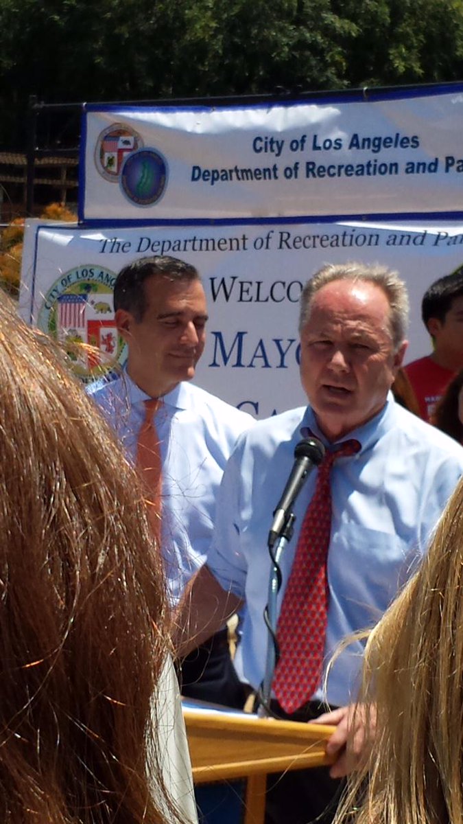 hertzieLA's tweet image. Team Hertzberg celebrating opening of walk/bikepath at Valleyheart Riverfront Park w/@EricGarcetti and @TomLaBonge!