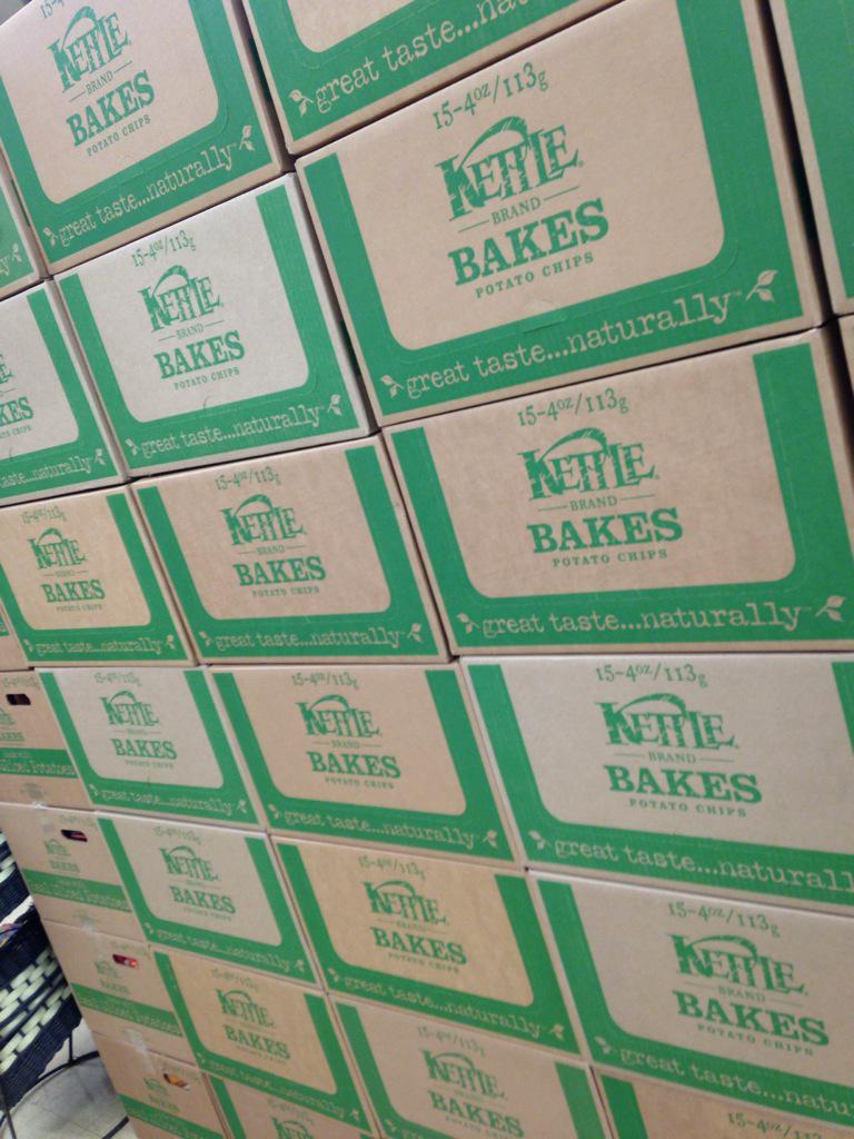 brisaul's tweet image. Looks like the annual summertime @kettlebrand end cap is going up @stongsmarket.#mustbesummer #fluidclient.