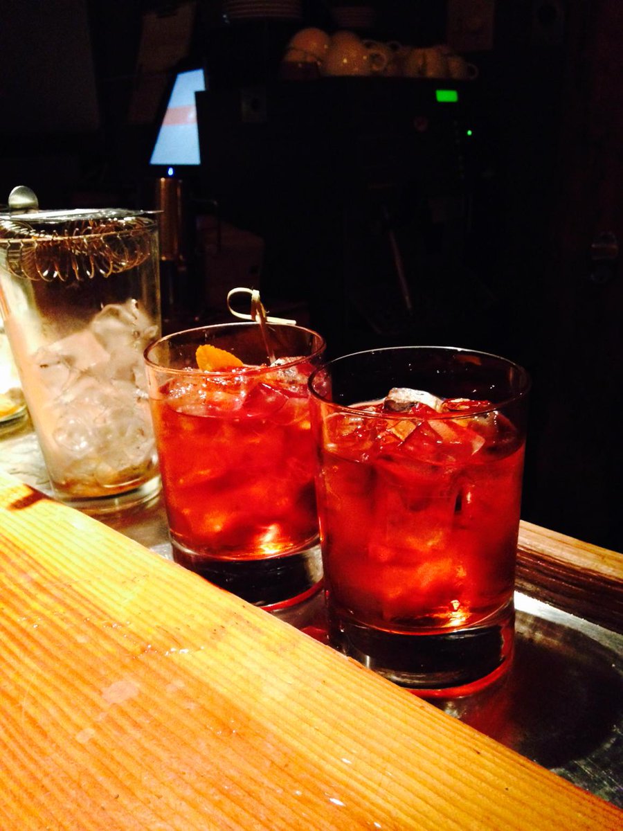 MBigattini's tweet photo. Day2 #negroni 3 #negroniweek. @nicolegourmet @cilantro17thAve http://t.co/Wog0BvK8Ld