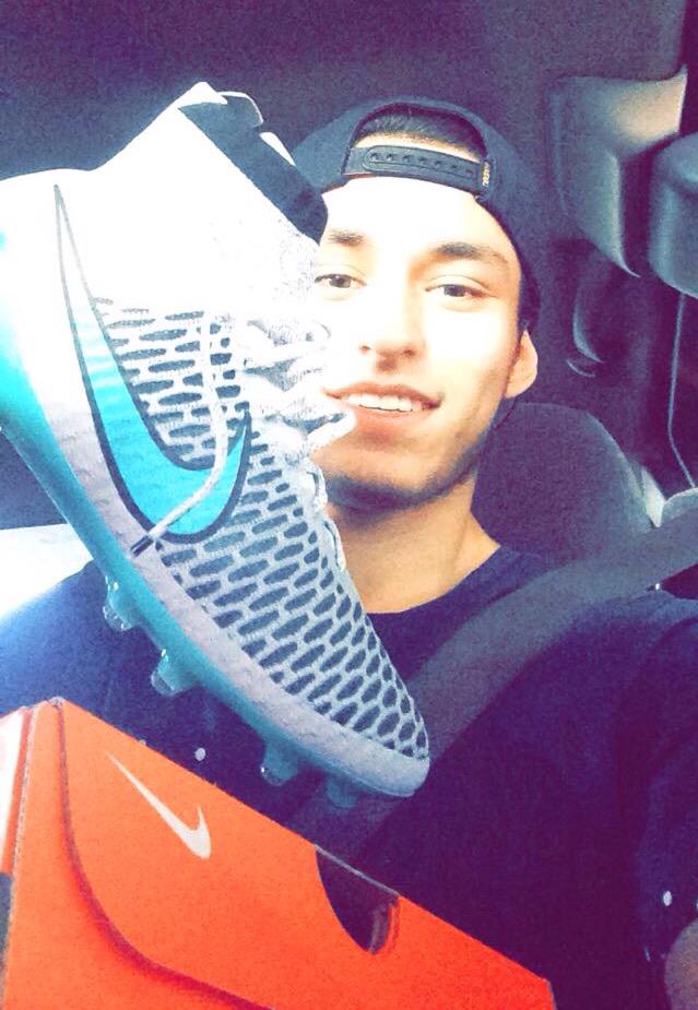 alexpescador__'s tweet photo. #PartOfGotze @MarioGoetze @nikefootball http://t.co/KAzgruFJV0