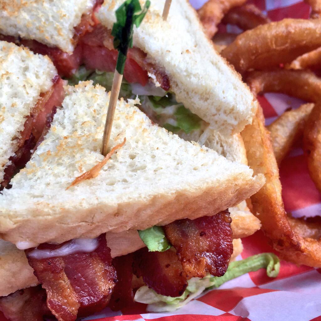 BLT! BLT! BLT! Onion rings! #Bacon #Detroit