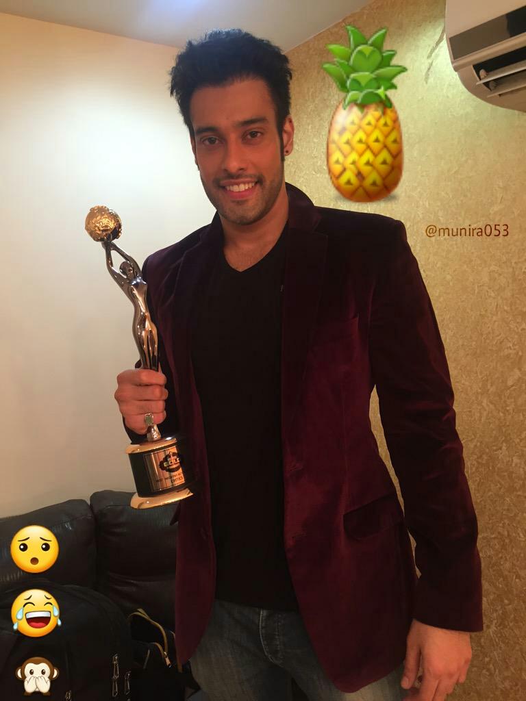 Munira053's tweet photo. Sangy ๐
@singhh_sangram The cute pineapple ๐ป
#JustForFunEdit http://t.co/PxgQTanDn3