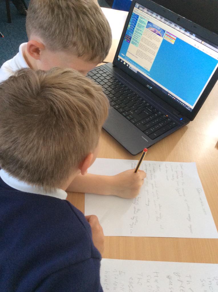 BarntonMrsS's tweet photo. Researching the answer to our Challenge Question about Global Warming! @Barntonhead http://t.co/zPUJU0aoj0