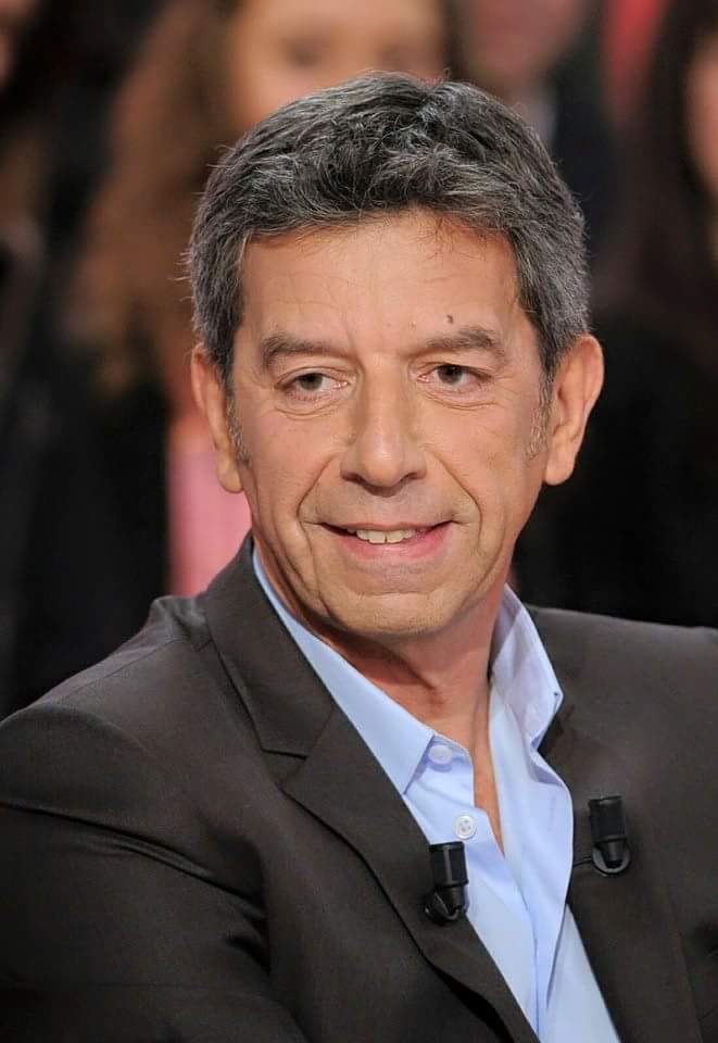 PlumesdeStars's tweet image. @michelcymes sera en dédicaces UNIQUEMENT le vendredi 12/6 de 16h à 18h @libprov #pds2015