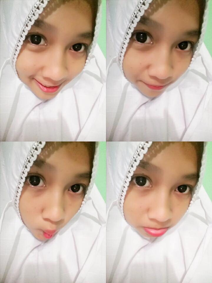 prianiA_'s tweet photo. Hayati lhuthu beud khandd😆😻🙈🙉🙊#mitamit wqwq http://t.co/kXIs9Btcx1
