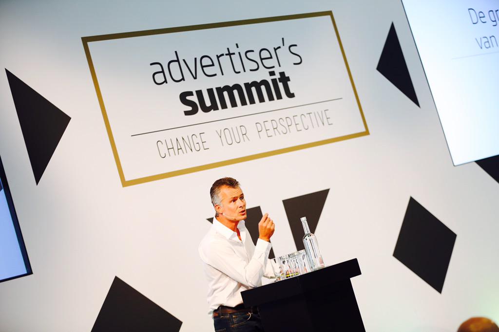 PhilippeWuyts's tweet photo. @Christian van thillo Opens second day #summit15 http://t.co/a7Uo76ISDU
