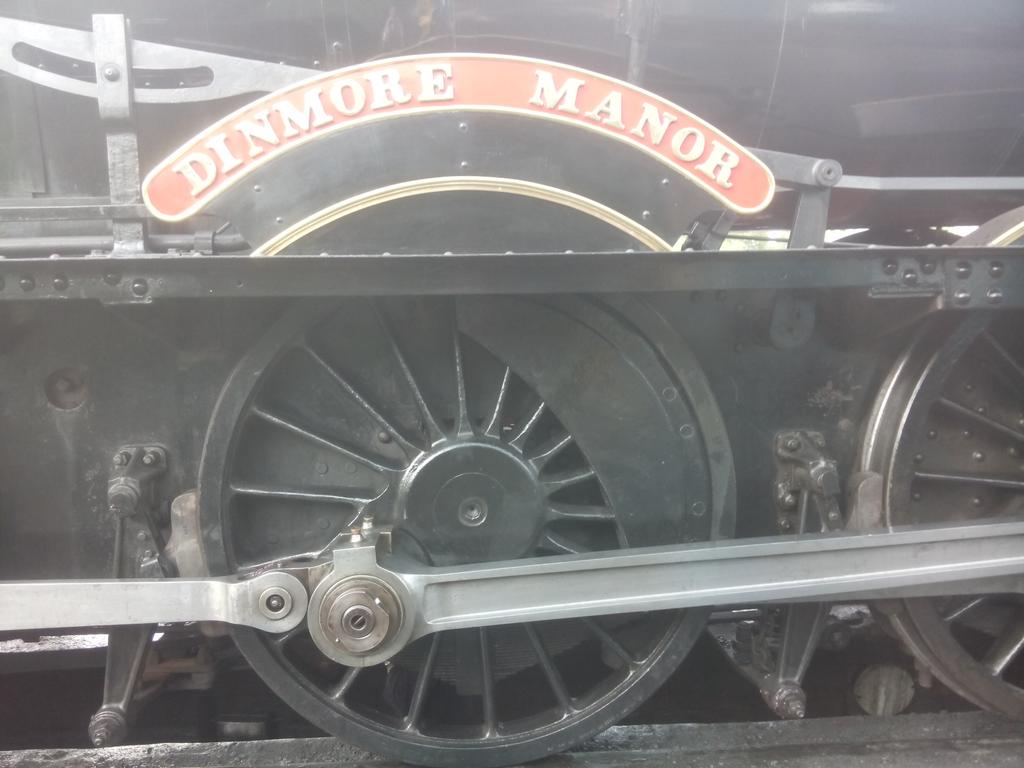 Epping Ongar Railway tweet media