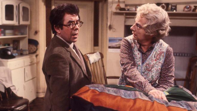 absoluteradio's tweet photo. Today's #SitcomMoment - it's poor old Timothy Lumsden.
Language Timothy!
@OC #OC http://t.co/Gjd0SyKzqR