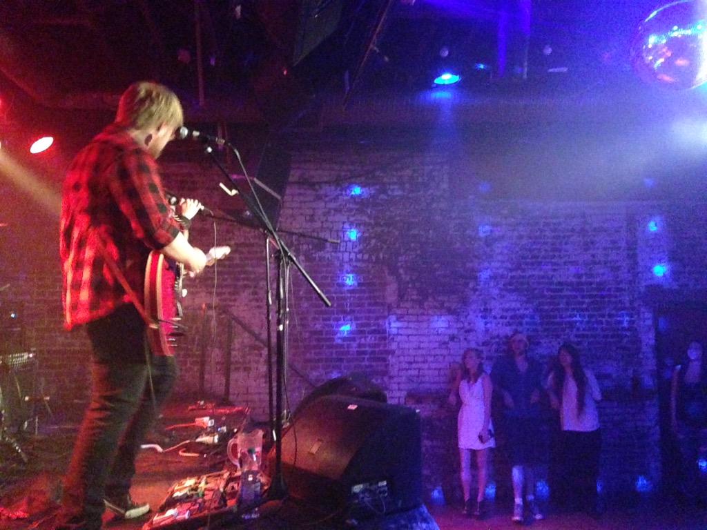 sanfelixband's tweet photo. Wolfeshot #yyj #yyjevents #yyjmusic @winstonwolfe42 @SurgeEvents @LuckyBar http://t.co/OOmrJ9nsv5