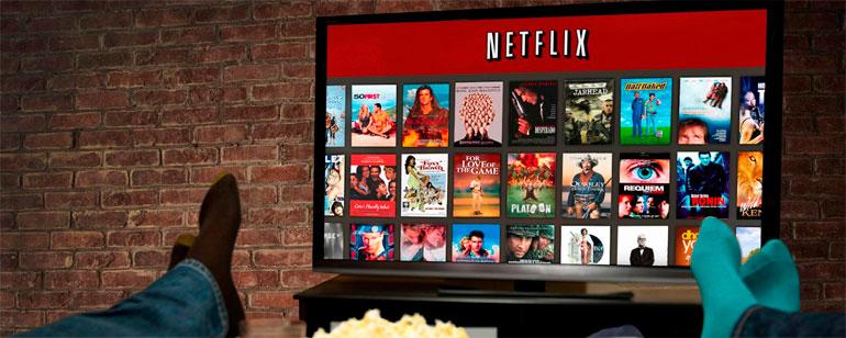 SensaCine's tweet photo. CONFIRMADO: Netflix llegará a España en octubre pero sin #HouseOfCards y #OrangeIsTheNewBlack http://t.co/0aLnWRFsbI http://t.co/s68eDoSfV5