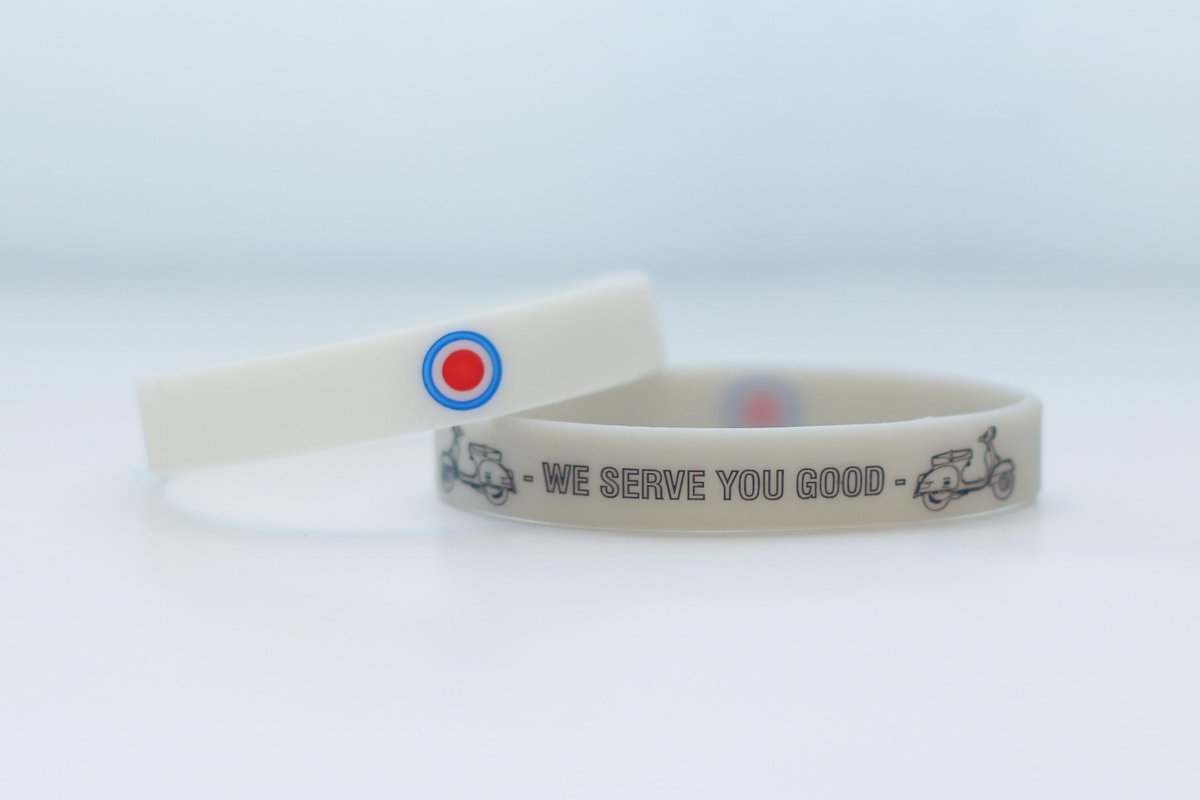 ShoutStore_ID's tweet photo. VESPA WYSG WHITE &amp; GREY | price 35k | For order: Text 0896 53216440 Pin 51DBDDC8 @ShoutWb http://t.co/OXWWJQPDkr