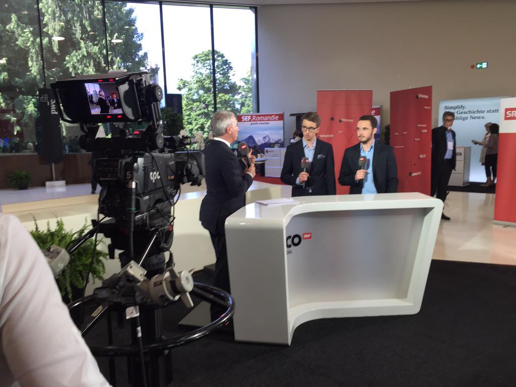 retolipp's tweet photo. Jetzt live auf SRF info. #SEF2015 #srfmint http://t.co/oXxwvgl2XU