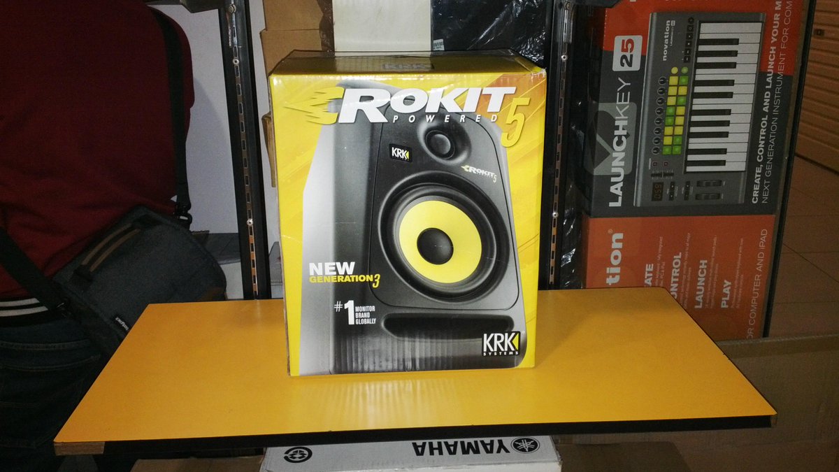 Krk rokit5G3 <a href="/TokoDAW/">Toko Recording DAW</a>