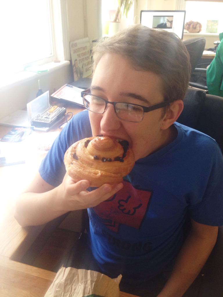 FreshCutUK's tweet image. Thanks to @thelightleeds for our breakfast! Rob is especially enjoying his Danish #Lightbreakfast