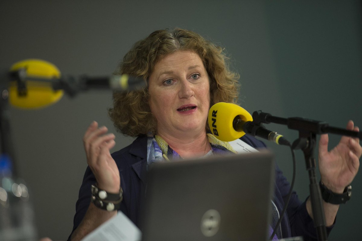 FD_BNR_LIVE's tweet photo. Luister, lees en kijk het @BNR #Zorgdebat over #mantelzorg terug: http://t.co/TPBidzc2CI http://t.co/blFdascbzz