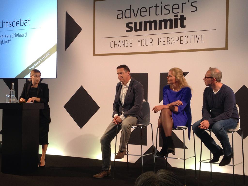pr8sport's tweet image. Collega @nicorijkhoff in gesprek met o.a. @heleencrielaard over branding van Ziggo, Rabo en Bijenkorf #Summit15